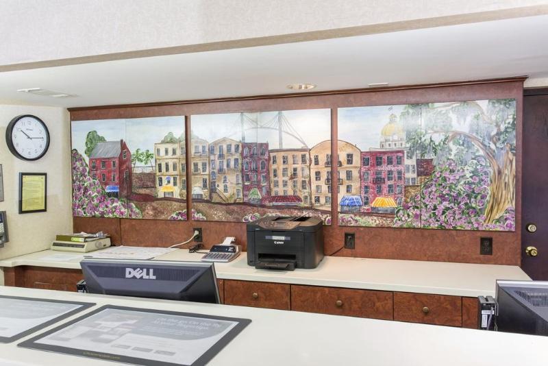 Quality Inn Savannah Historic District Екстер'єр фото